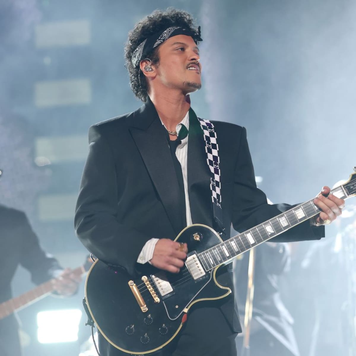 ‘Risk it All’, la canción de Bruno Mars que ha sido un completo éxito, letra y significado