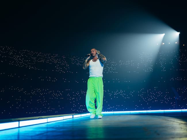 J Balvin aparece para cantar junto con Bad Bunny el 5 de julio de 2026 en el Defense Arena de París, Francia