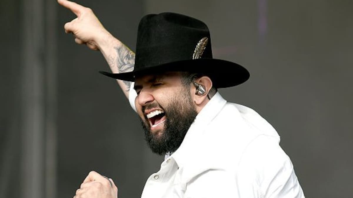 Carín León Becomes the First Latino Artist to Perform at the Sphere in Las Vegas