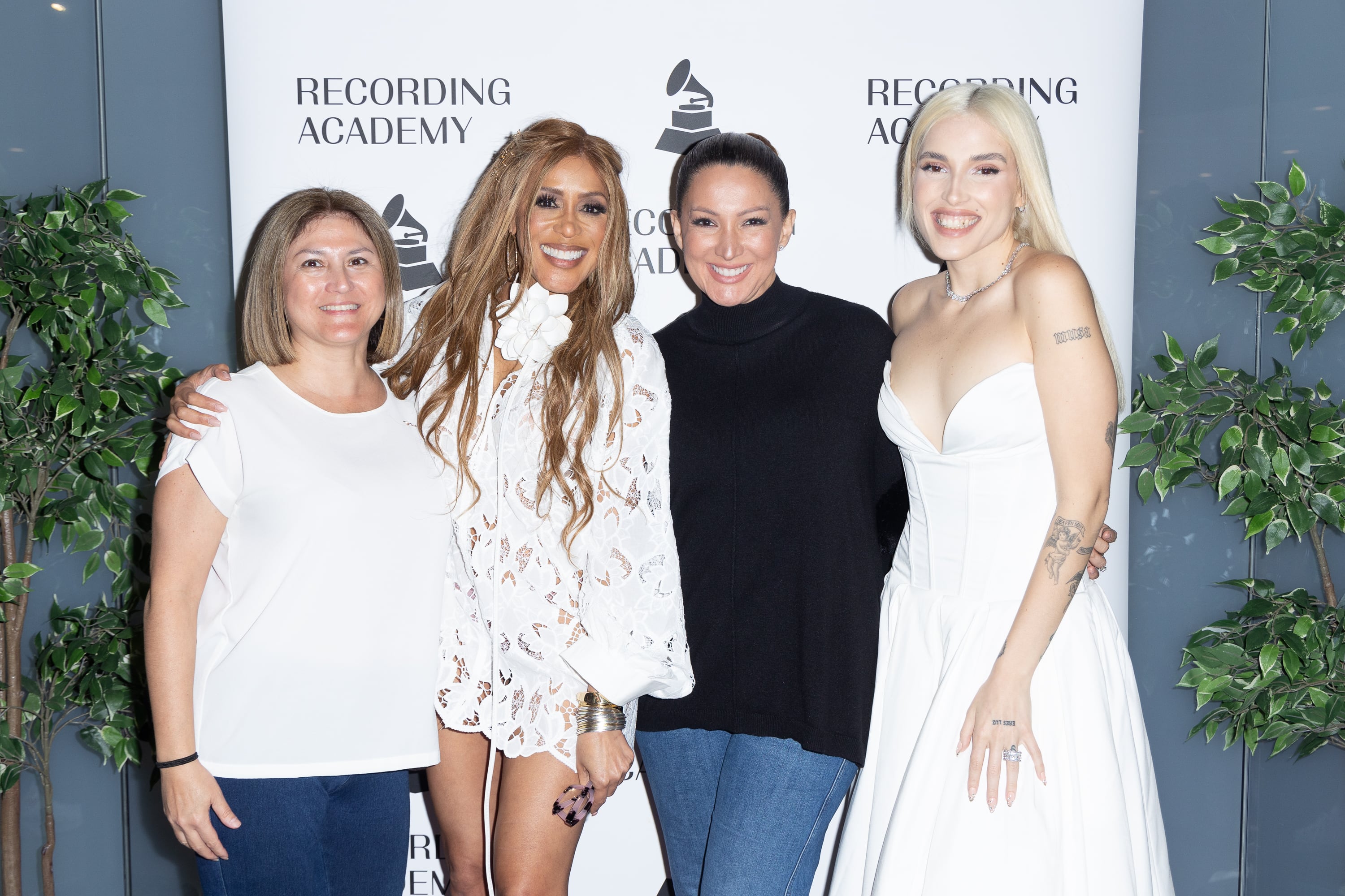 Marta Clark, Marger, Erika Ender y Elena Rose llegan al evento «Up Close & Personal With Songwriters Elena Rose & Erika Ender», celebrado en los estudios Alacran el 28 de marzo de 2024 en Miami Beach, Florida.