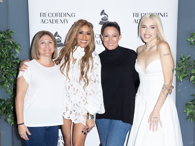 Marta Clark, Marger, Erika Ender y Elena Rose llegan al evento «Up Close & Personal With Songwriters Elena Rose & Erika Ender», celebrado en los estudios Alacran el 28 de marzo de 2024 en Miami Beach, Florida.