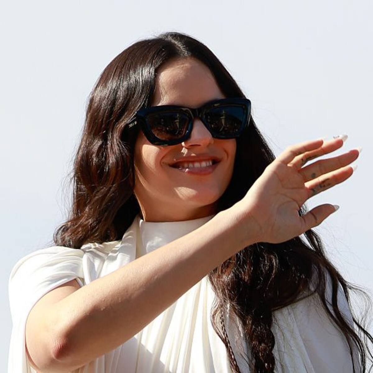 ¿Cuándo sacará Rosalía su nuevo álbum? Por qué la artista se quitó Twitter y qué es ‘LUX’