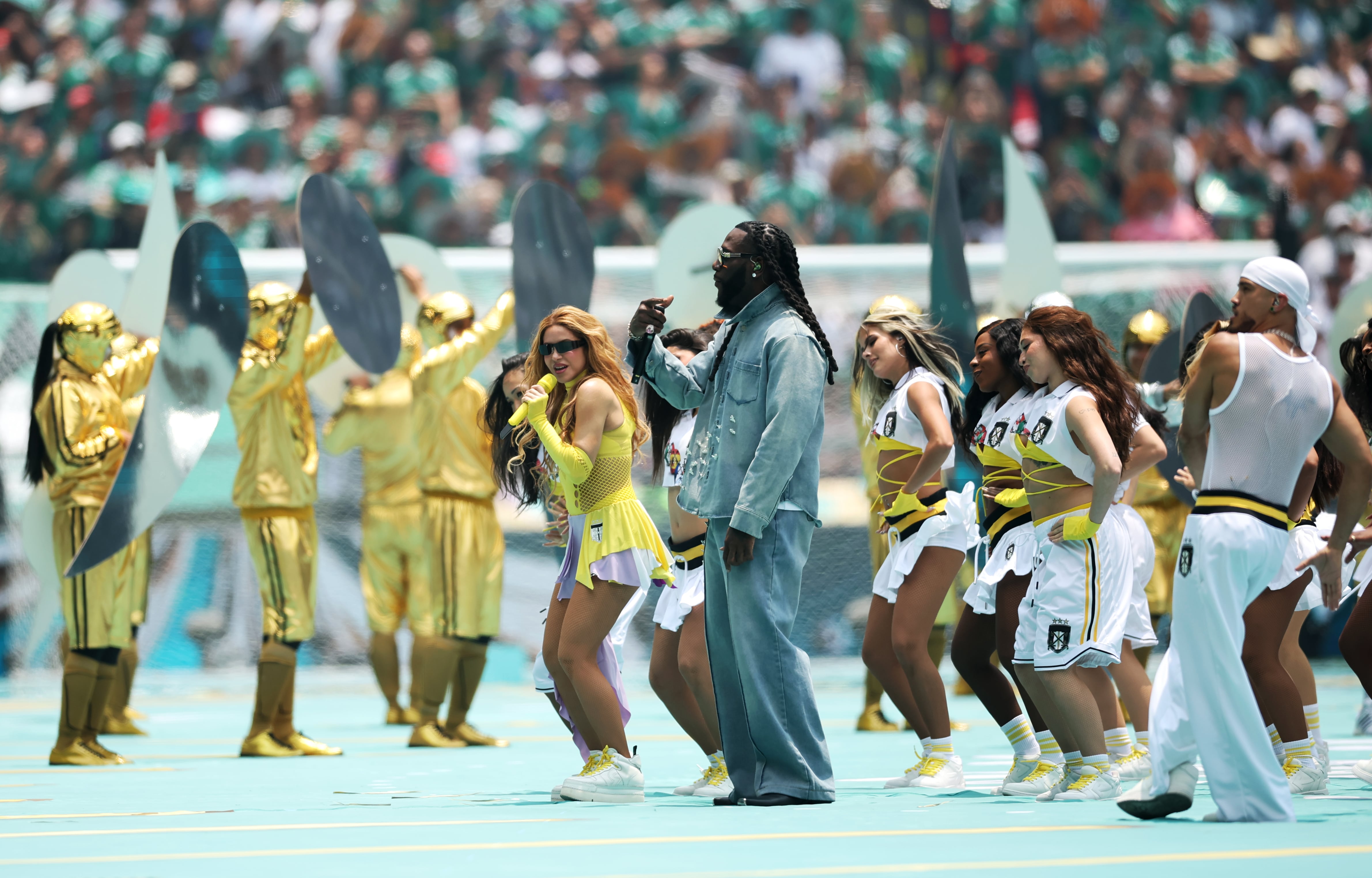 Shakira actúa durante la ceremonia inaugural previa al partido del Grupo A de la Copa Mundial de la FIFA 2026 entre México y Sudáfrica, celebrado en el Estadio de la Ciudad de México el 11 de junio de 2026 en la Ciudad de México, México.