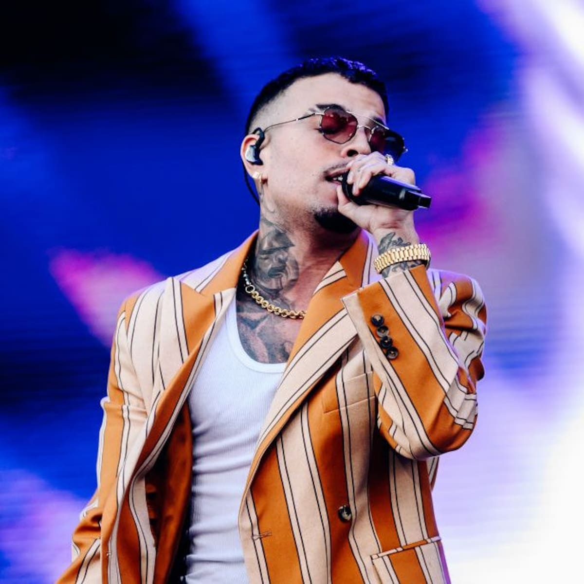 Rauw Alejandro Drops Sneak Peek of Upcoming Music: VIDEO
