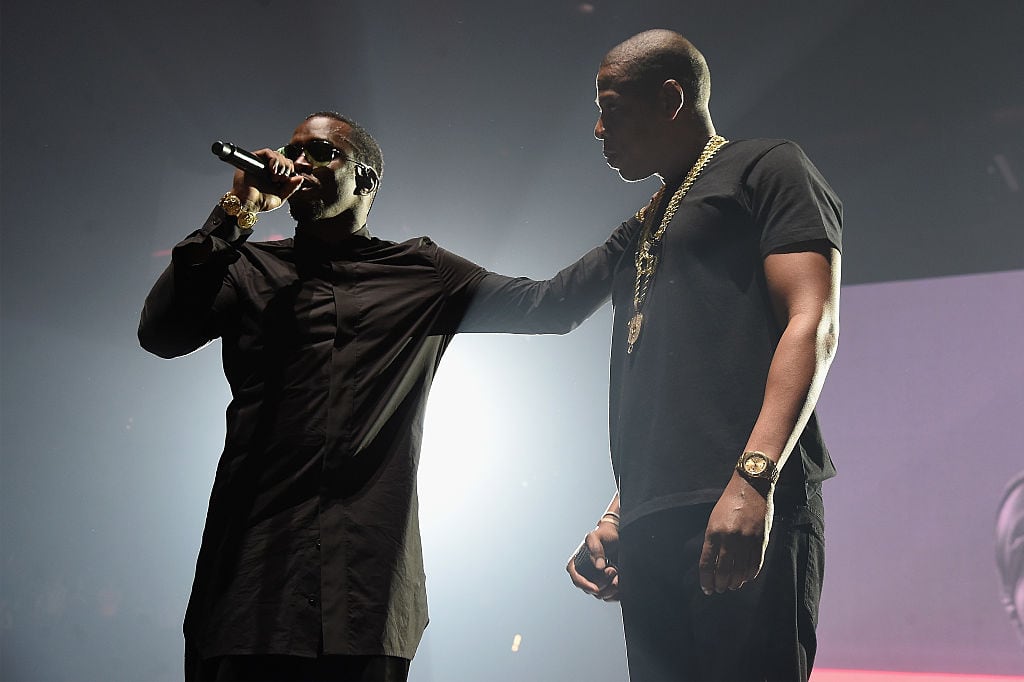 Jay Z (L) and Sean «Diddy» Combs aka Puff Daddy perform onstage during the Puff Daddy and The Family Bad Boy Reunion Tour presented by Ciroc Vodka And Live Nation at Barclays Center on May 20, 2016 in New York City. Jamie McCarthy/Getty Images for Live Nation