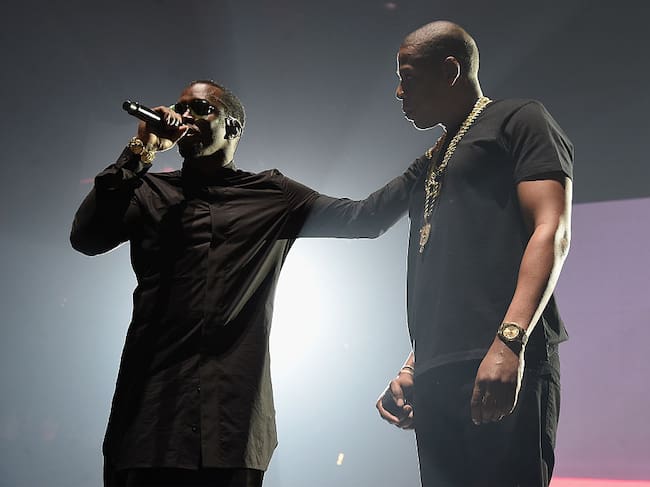 Jay Z (L) and Sean «Diddy» Combs aka Puff Daddy perform onstage during the Puff Daddy and The Family Bad Boy Reunion Tour presented by Ciroc Vodka And Live Nation at Barclays Center on May 20, 2016 in New York City. Jamie McCarthy/Getty Images for Live Nation