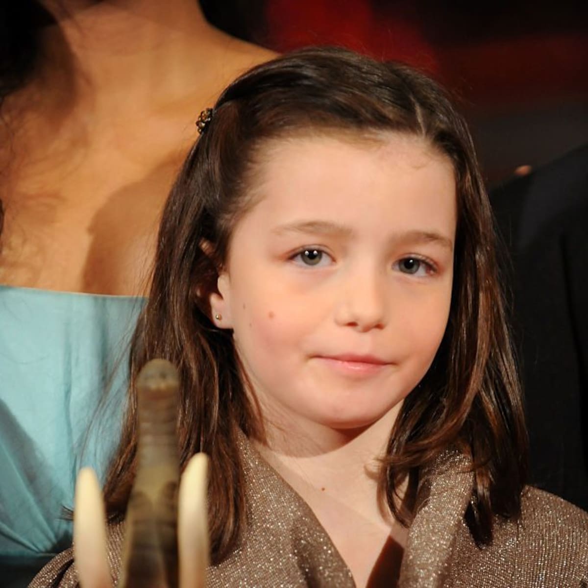 Former Child Star Sophie Nyweide’s Cause of Death Under Investigation