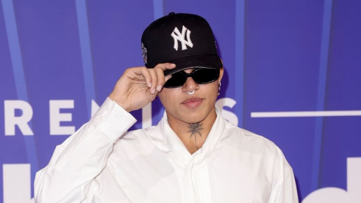 What Does ‘Si Te Pillara’ by Beéle Mean? (English Lyrics & Translation)