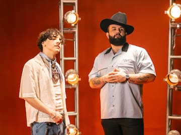 Letra completa y significado de ‘La Morrita’, la nueva colaboración de Xavi y Carín León