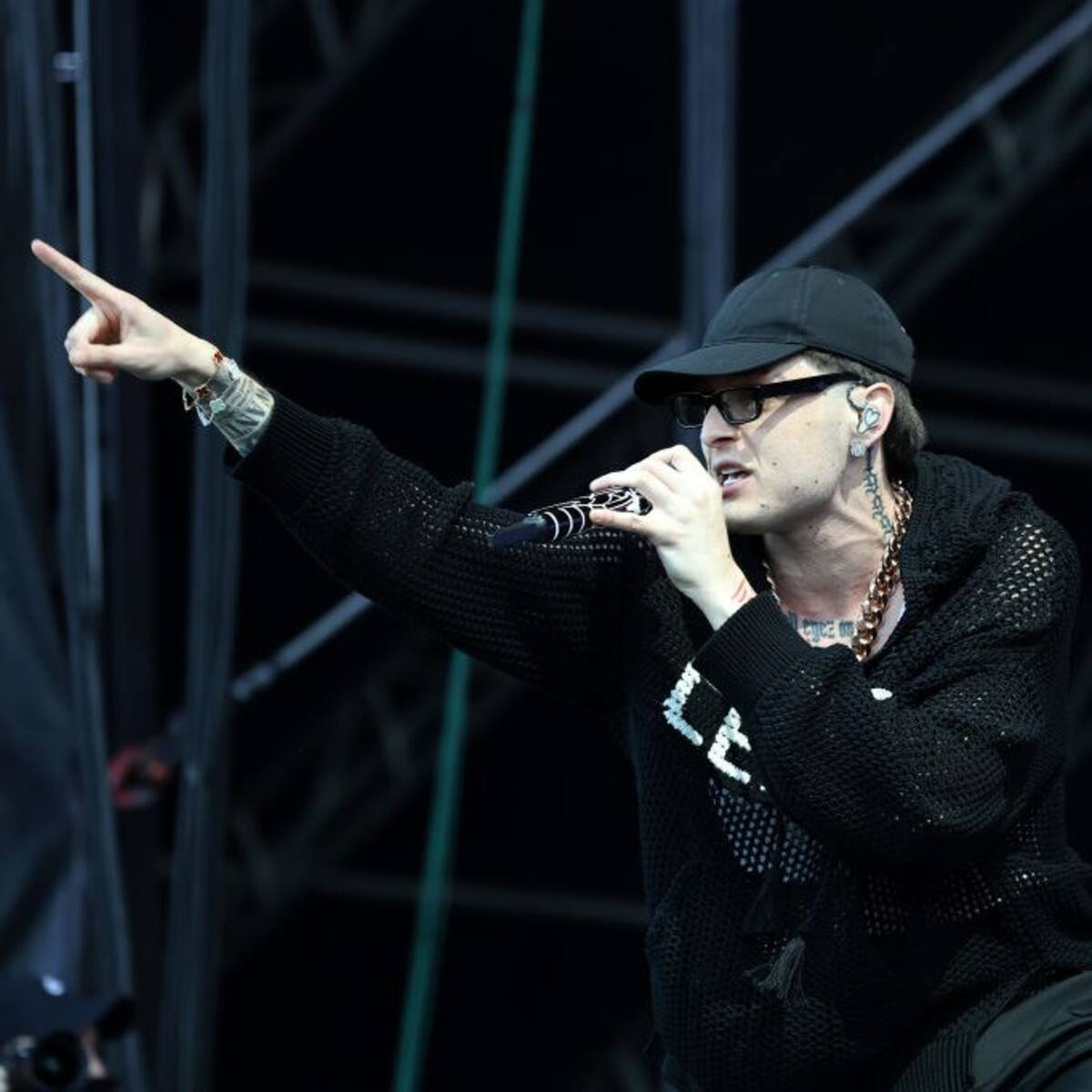 Will Peso Pluma Return to the Stage This Week with the ‘Éxodo Tour’?