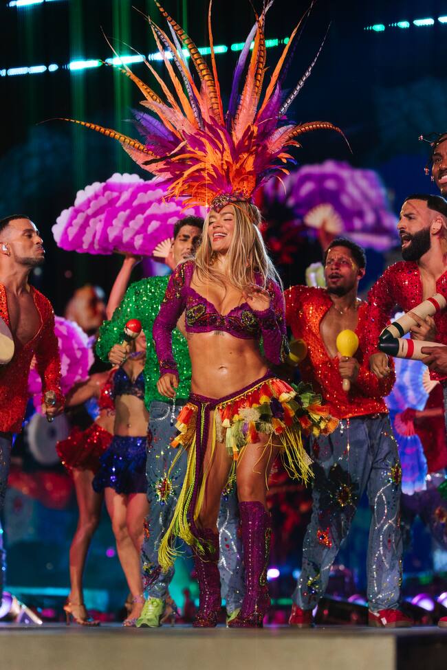 Karol G durante las primeras fechas de su Tropicoqueta Tour (julio de 2026) en el Soldier Field de Chicago, Estados Unidos