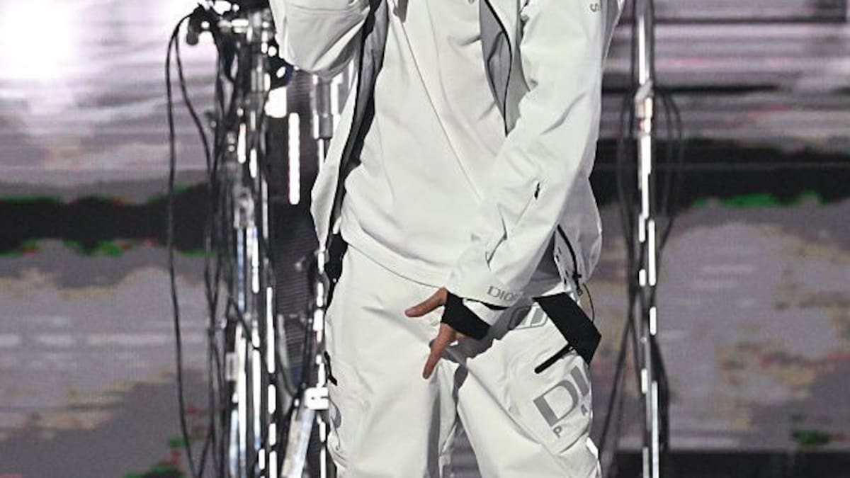 Peso Pluma regresa a la música a lado de Tito Doble P con ‘Intro’