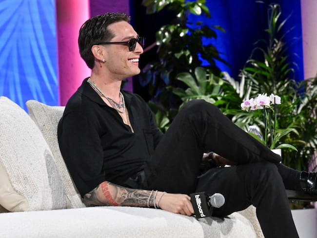 Peso Pluma en los paneles de Billboard Latin Music Week el 15 de octubre de 2024 en Miami Beach, Florida. Gustavo Caballero/Billboard vía Getty Images