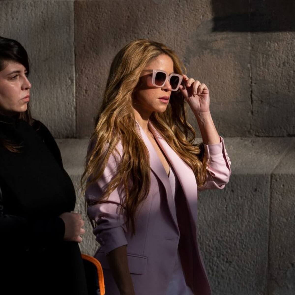 Shakira Addresses Tax Fraud and Gerard Piqué Divorce Scandals in Exclusive Letter: English Version