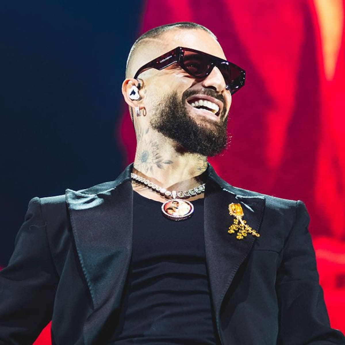 Maluma nos lleva directo al verano con ‘Bronceador’: Letra y significado