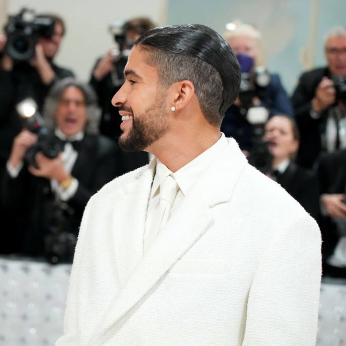 Bad Bunny Sings About Exclusive Love in New Reggaeton Banger ‘UN PREVIEW’