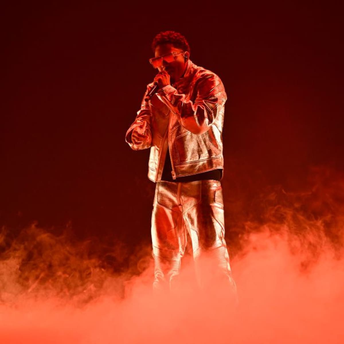 Myke Towers’ ‘LALA’: Meaning & Lyrics in English