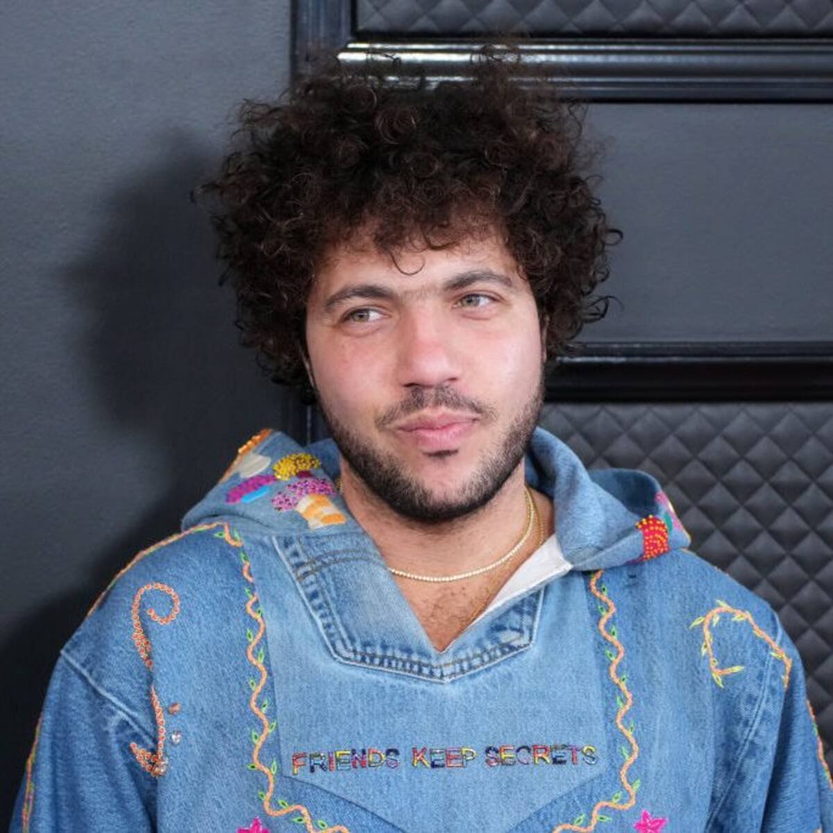 ‘Perro Fiel’: The Message Behind Benny Blanco & Neton Vega’s Track