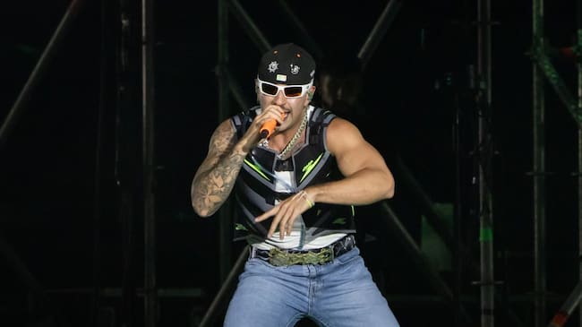 El cantante colombiano Feid, máximo nominado de LOS40 Music Awards Santander 2025, actuando en Madrid, España en 2024. Getty Images