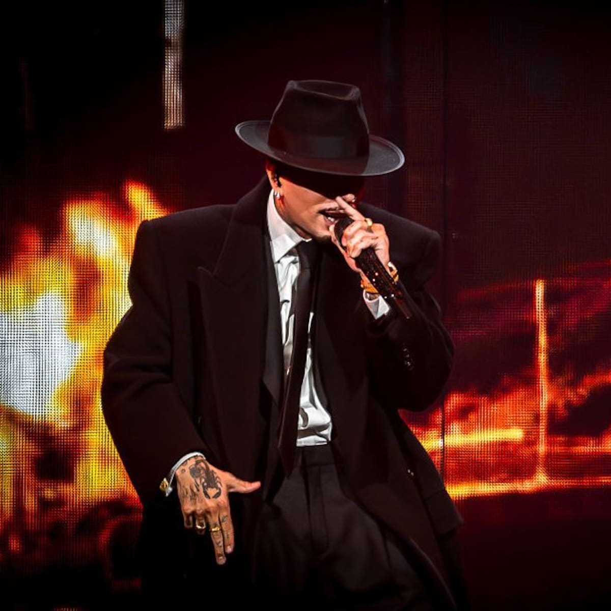 I Went to Rauw Alejandro’s ‘Cosa Nuestra Tour’ — And This Is Why Nothing Will Ever Be the Same