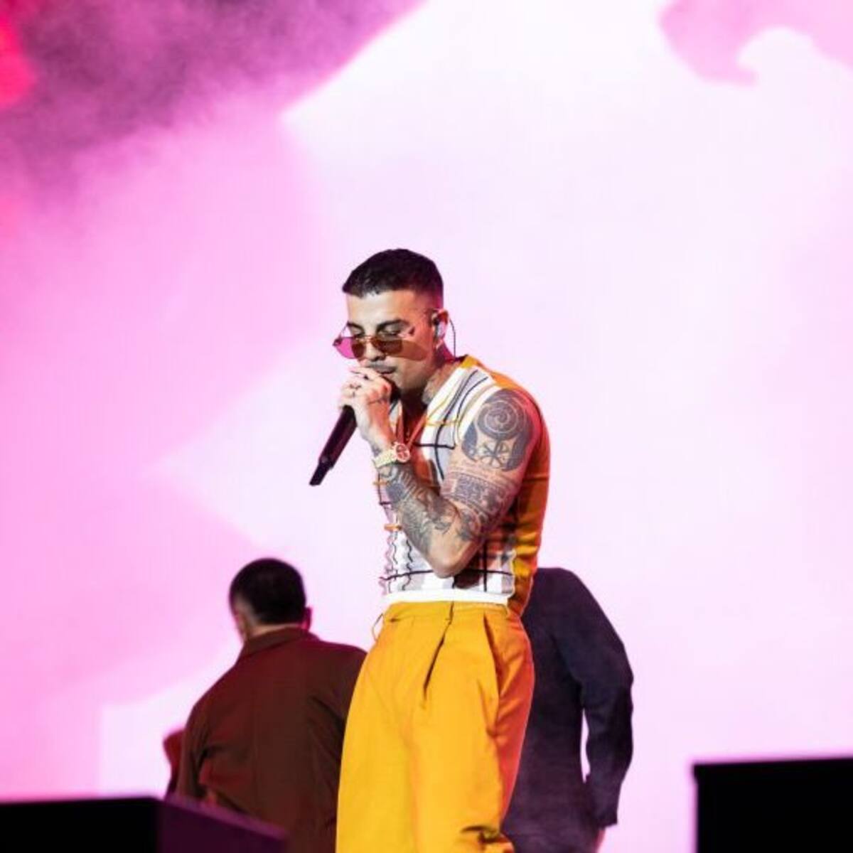 Rauw Alejandro Explodes Against a Hater who Mentions Rosalía: ‘You Talk As If You Had Been There’