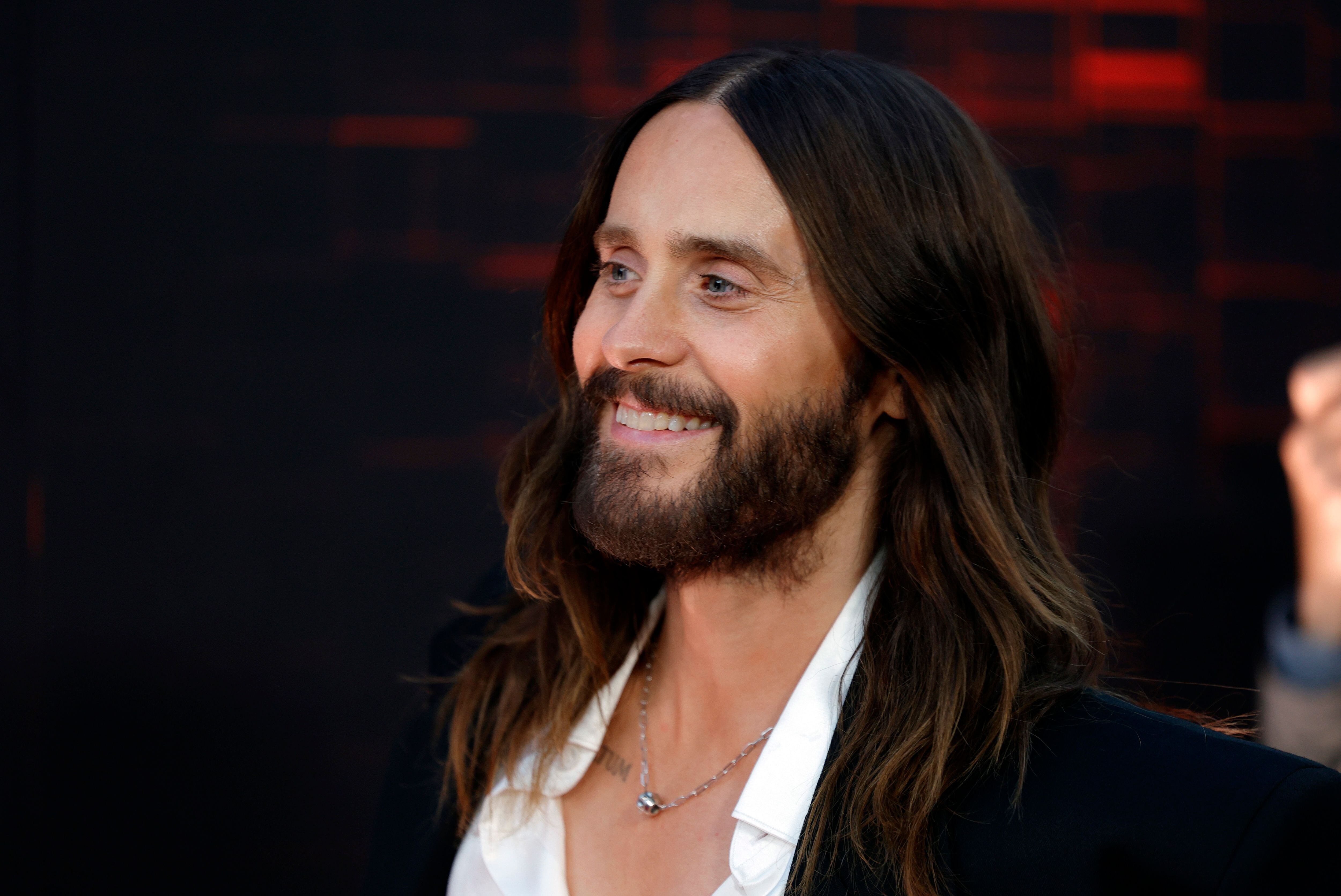 Jared Leto asiste al estreno de la película de Disney «Tron: Ares» en el TCL Chinese Theatre el 6 de octubre de 2025 en Hollywood, California.