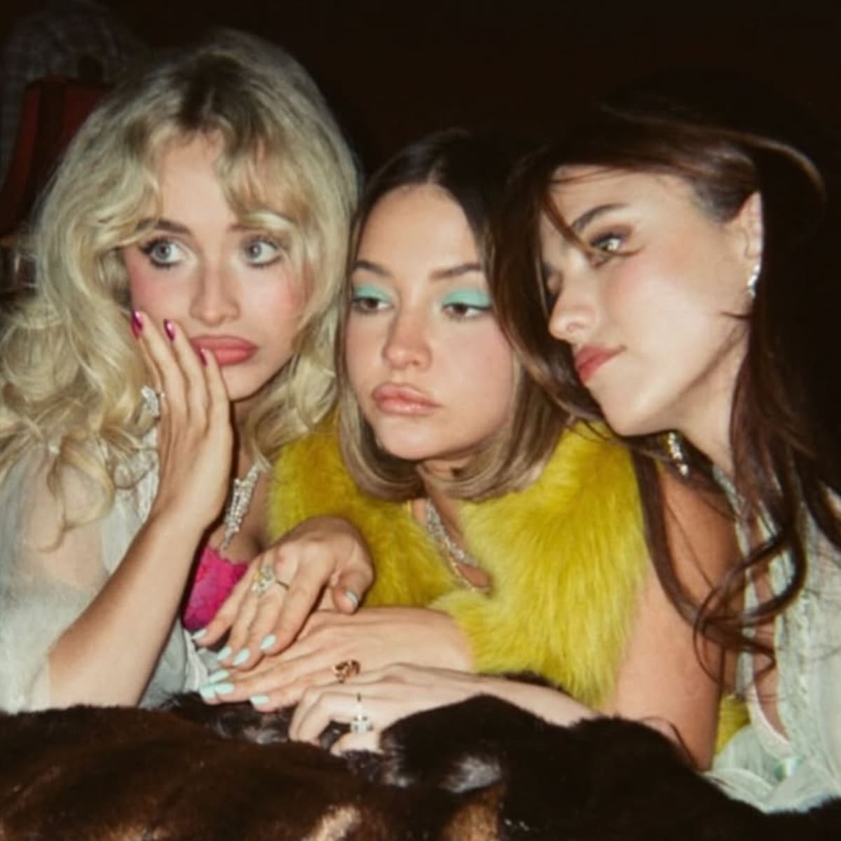 Análisis y significado del videoclip House Tour de Sabrina Carpenter: letra completa en español