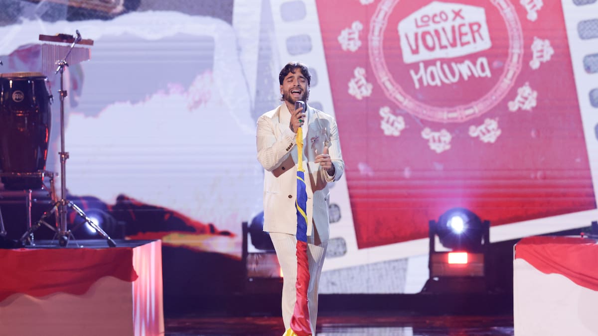 'Tu recuerdo': letra completa de la canción que interpretó Maluma en los AMAS 2026