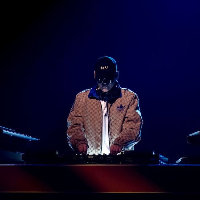 Bizarrap performs on stage during the 23rd Annual Latin GRAMMY Awards at FIBES Conference and Exhibition Centre on November 16, 2023 in Seville, Spain. (Photo by Samuel de Roman/WireImage)