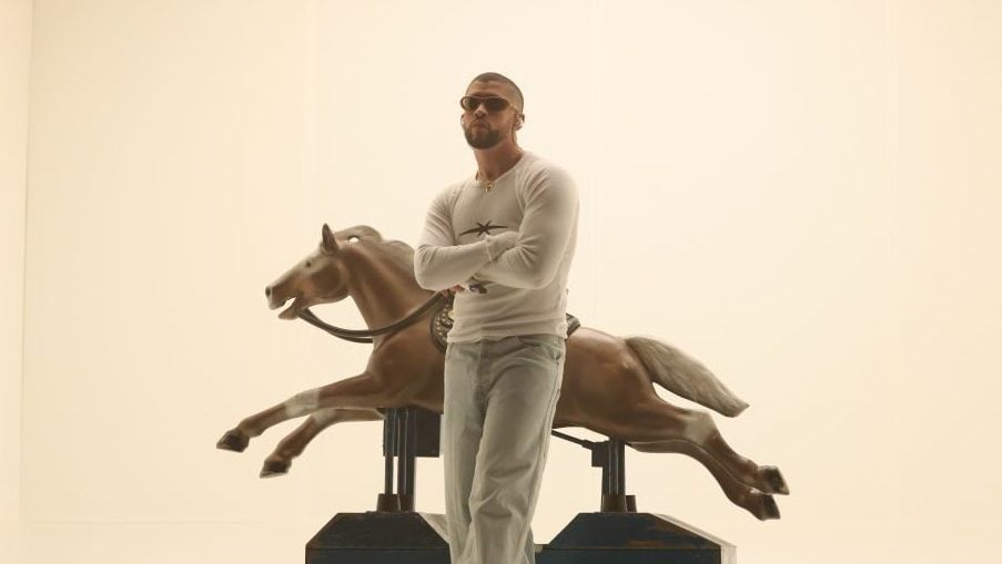 Bad Bunny performs «Un Preview» on Saturday, October 21, 2023 — (Photo by: Will Heath/NBC via Getty Images)