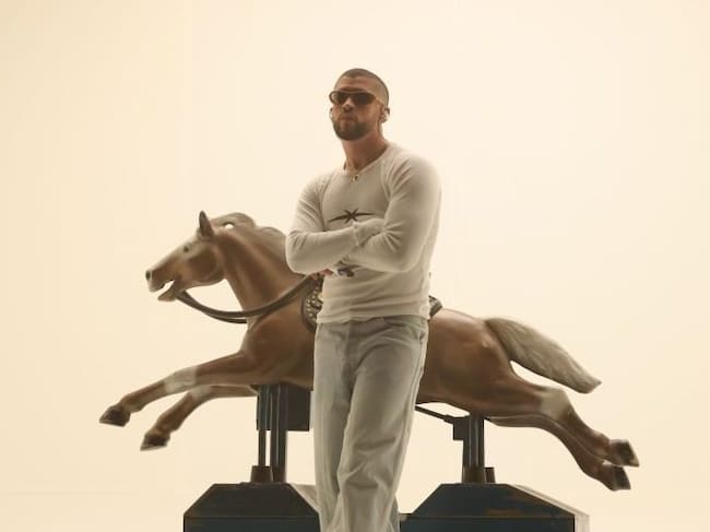 Bad Bunny performs «Un Preview» on Saturday, October 21, 2023 — (Photo by: Will Heath/NBC via Getty Images)