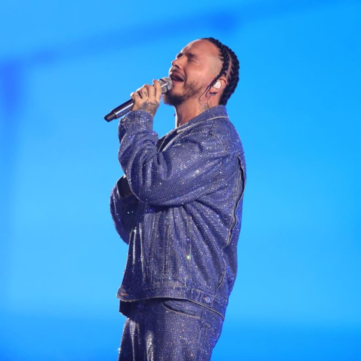 J Balvin Dedicates ‘Río’ to His Son: Meaning and Lyrics in English