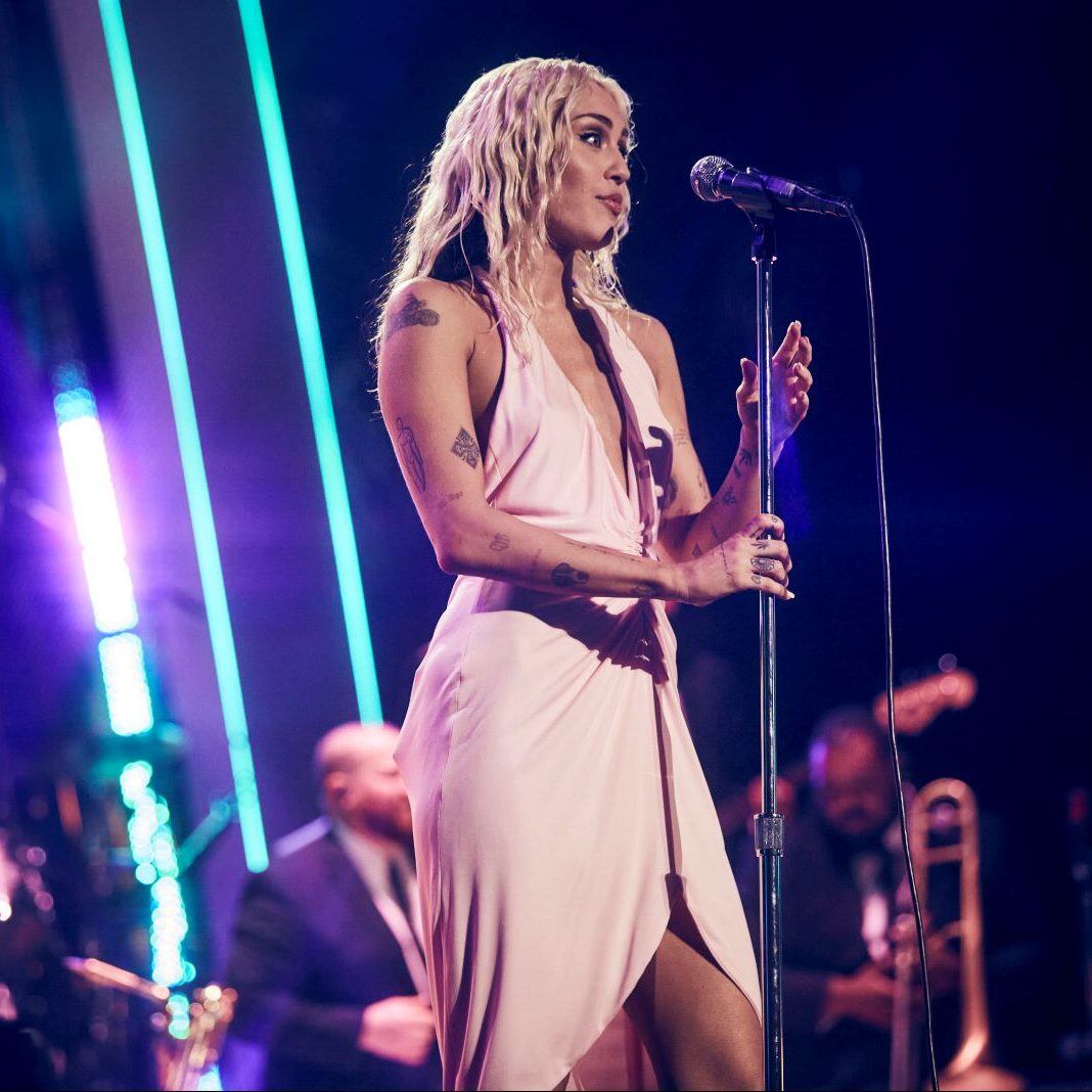 Miley Cyrus at Miley New Years Eve Party. Vijat Mohindra/Getty Images.