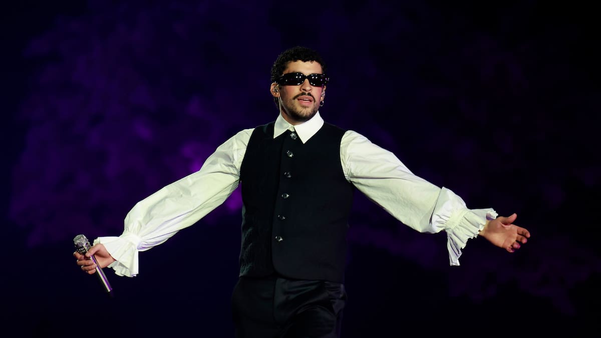 ¡Ya está disponible la nueva colaboración entre Bad Bunny y Adidas! ¿Dónde adquirirla?