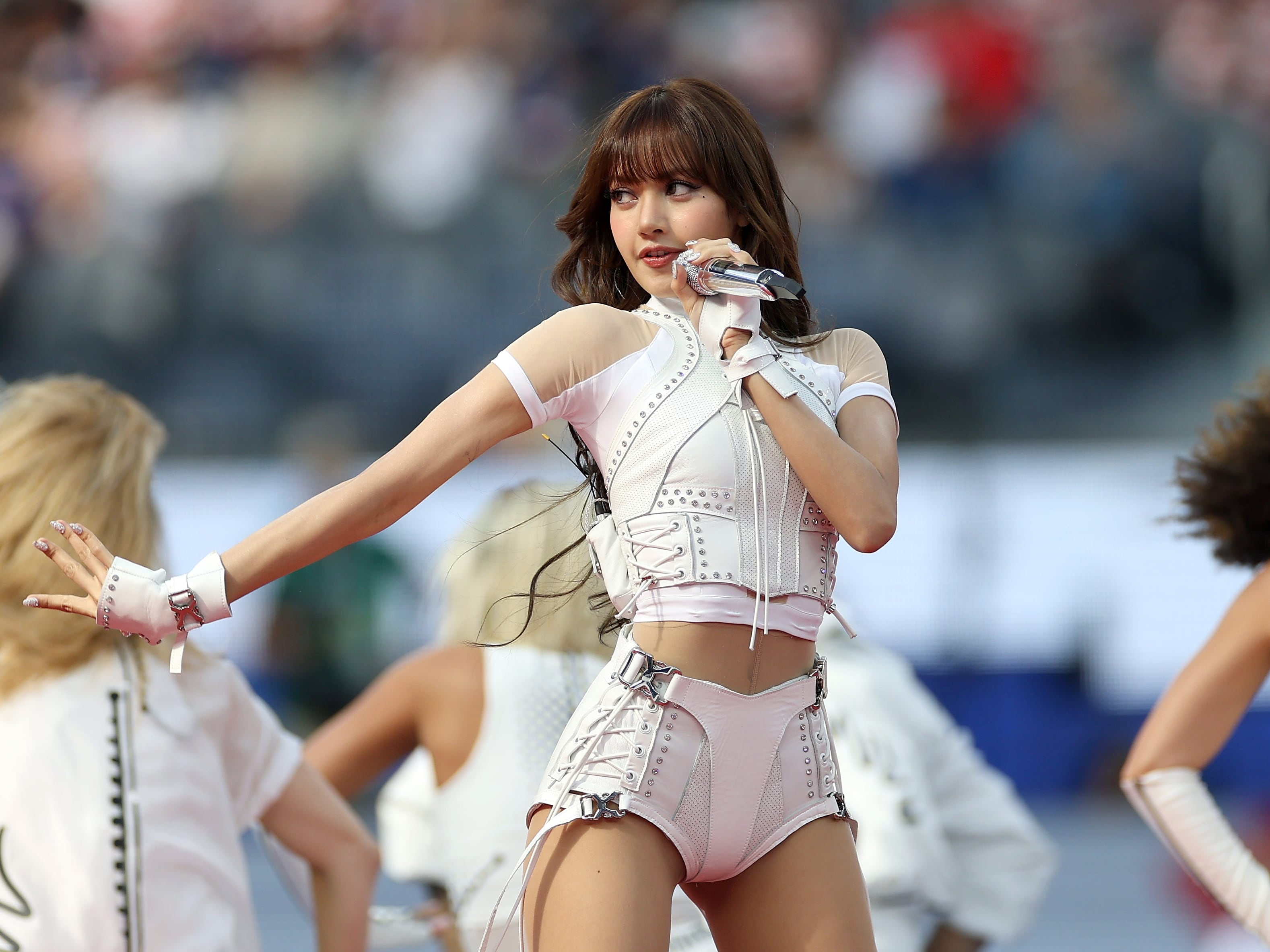 LISA en la inauguración de el Mundial