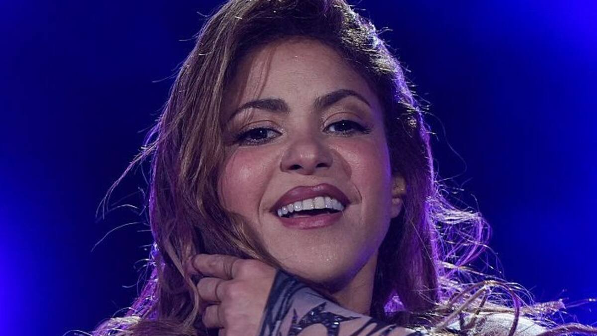 Fan Misbehaves at Shakira’s Concert, Pulls Her Hair: Her Response Goes Viral