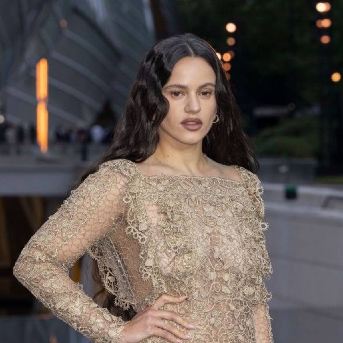 ¿Por qué Carolina Durante no incluye el nombre de Rosalía en los créditos de ‘Normal’?