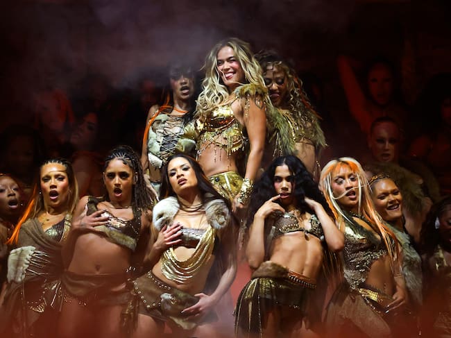 Karol G actuando en Coachella el 12 de abril de 2026 como headliner