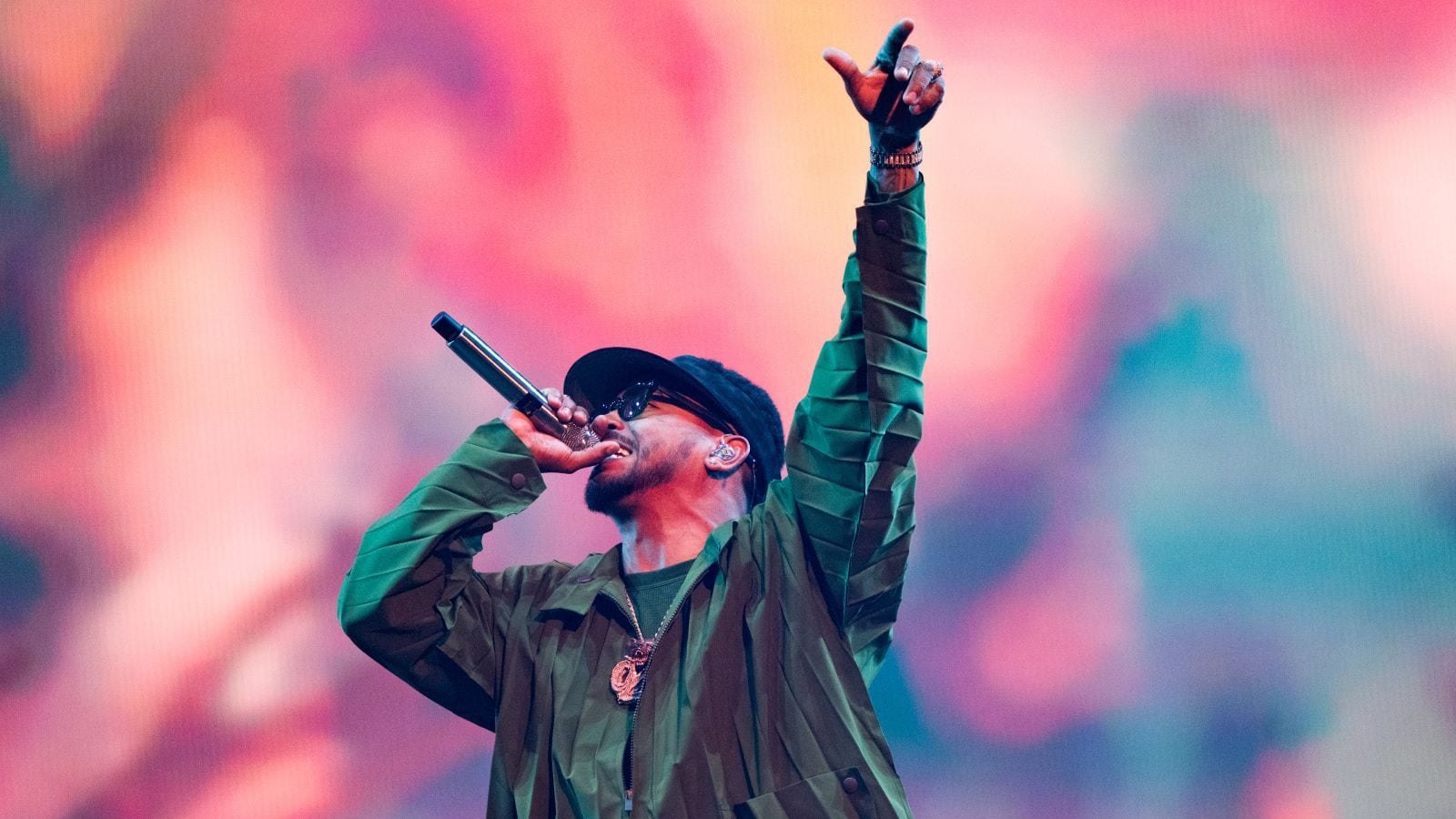 Ozuna performs onstage during Mega 96.3’s Calibash 2022 at Crypto.com Arena. Scott Dudelson / Getty Images