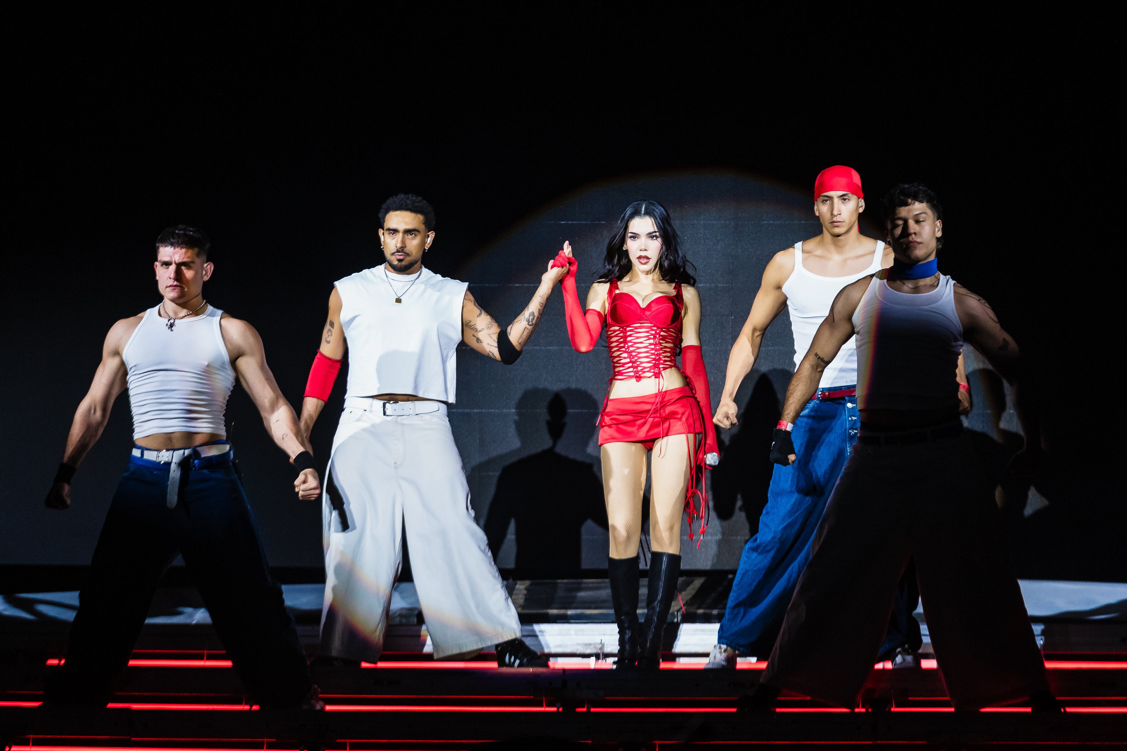 La cantante Kenia Os actúa durante un concierto en el Estadio Banorte el 30 de mayo de 2026 en Monterrey (NL), México