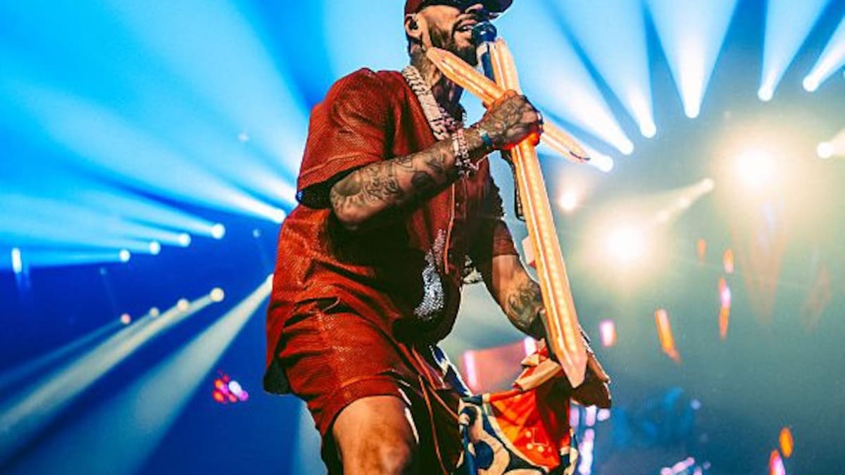 Letra completa y significado de ‘Cuando No Era Cantante’ de El Bogueto, Anuel AA, Fuerza Regida y Yung Beef