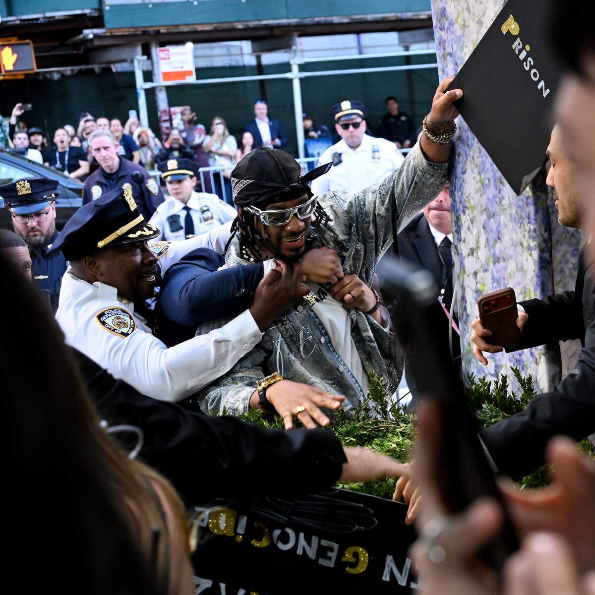 Quién es Chris Smalls, el cofundador del sindicato de Amazon detenido en la Met Gala