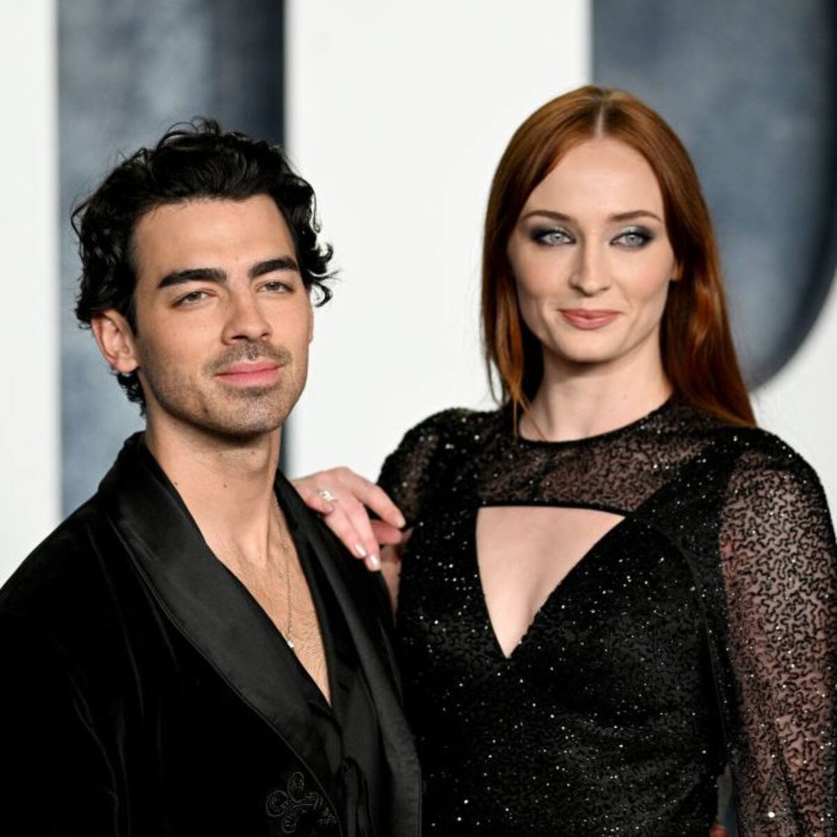 Joe Jonas & Sophie Turner Confirm Divorce Rumors: “It’s a United Decision”