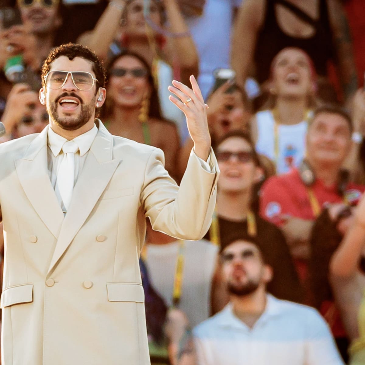 Bad Bunny se despide del 'DeBÍ TiRAR MáS FOToS World Tour': un resumen de sus invitados y las canciones exclusivas