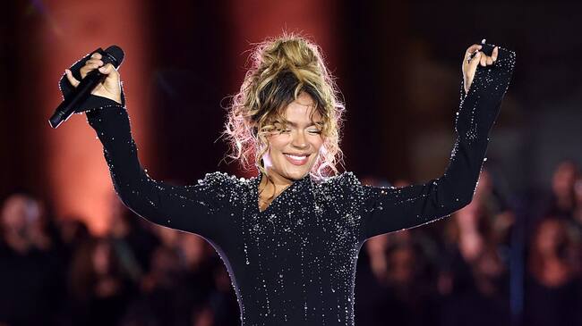 Karol G asiste al evento Grace For The World en la Plaza de San Pedro el 13 de septiembre de 2025 en la Ciudad del Vaticano, Vaticano. (Daniele Venturelli/Getty Images para Grace For The World)