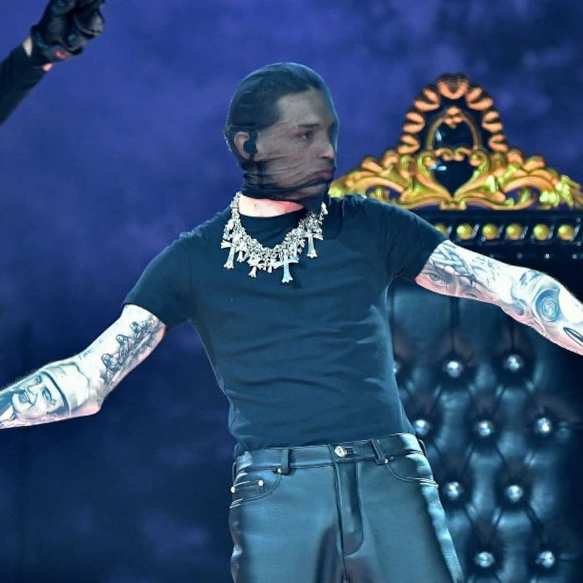 ¿Colaborará Peso Pluma con Kanye West en Bully, su nuevo álbum?