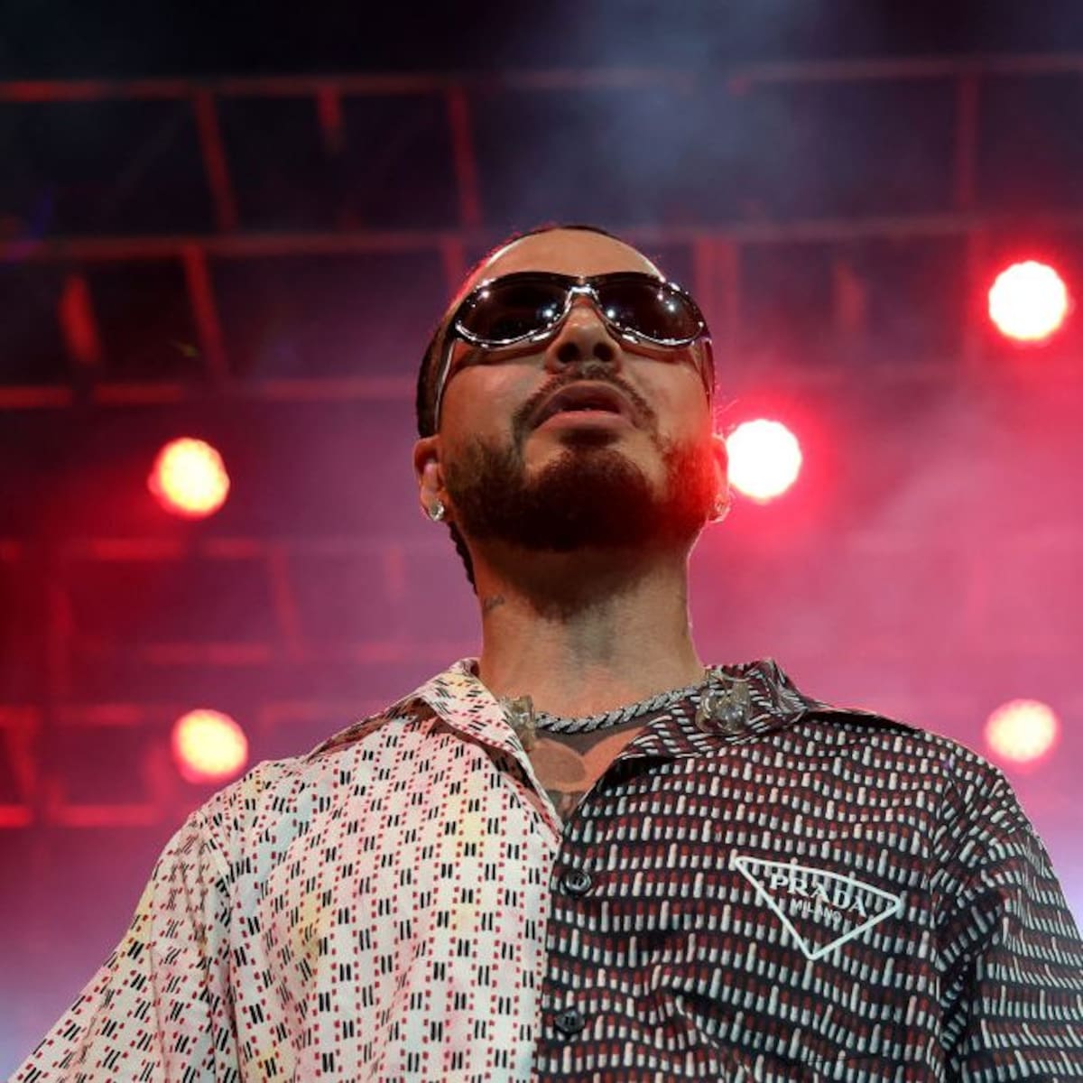 Has J Balvin Finally Responded to Residente’s Beef in New Album? The Meaning of ‘Bajo y Batería’