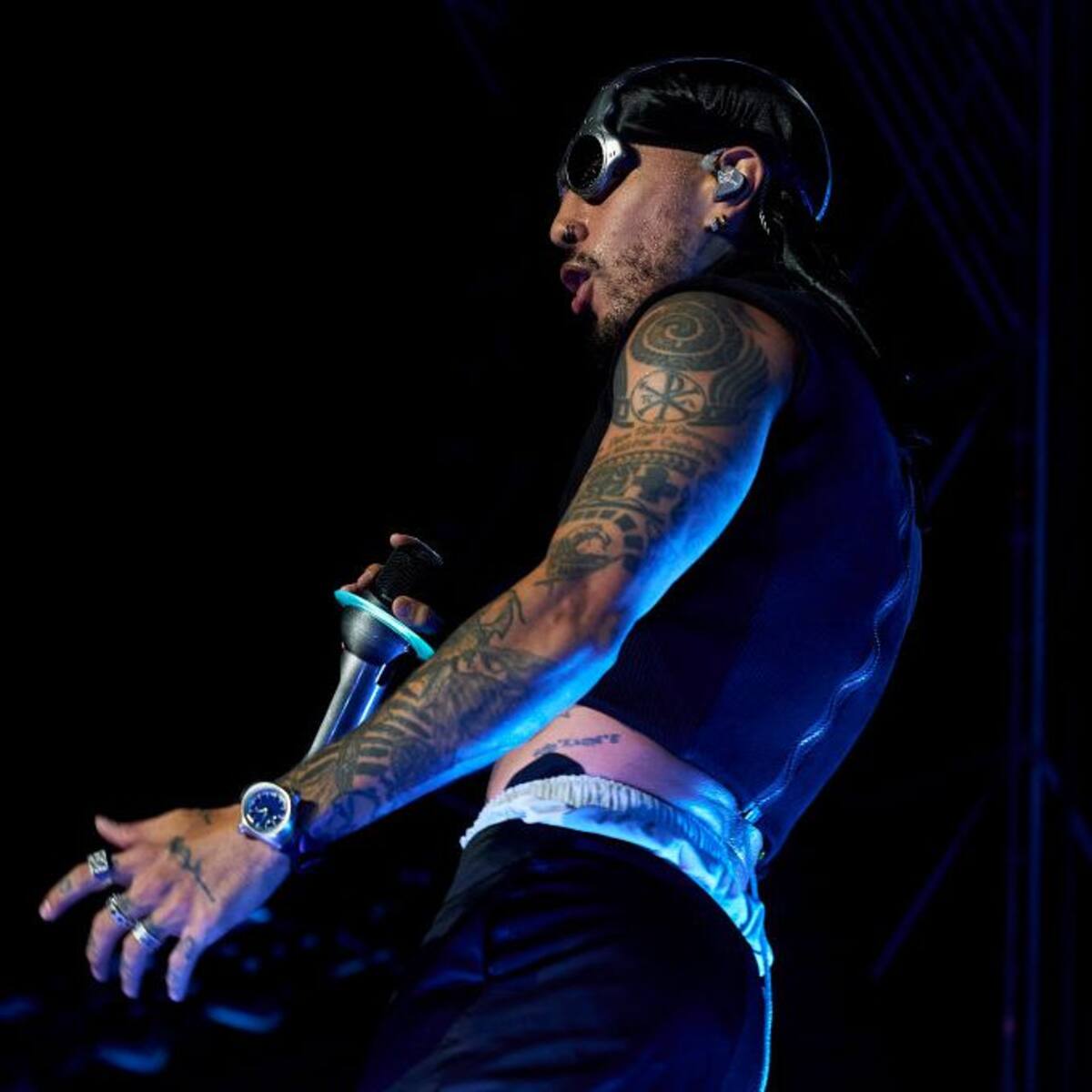 Rauw Alejandro’s Message at His Latest Concert: «Getting Over Someone Doesn’t Happen Overnight»