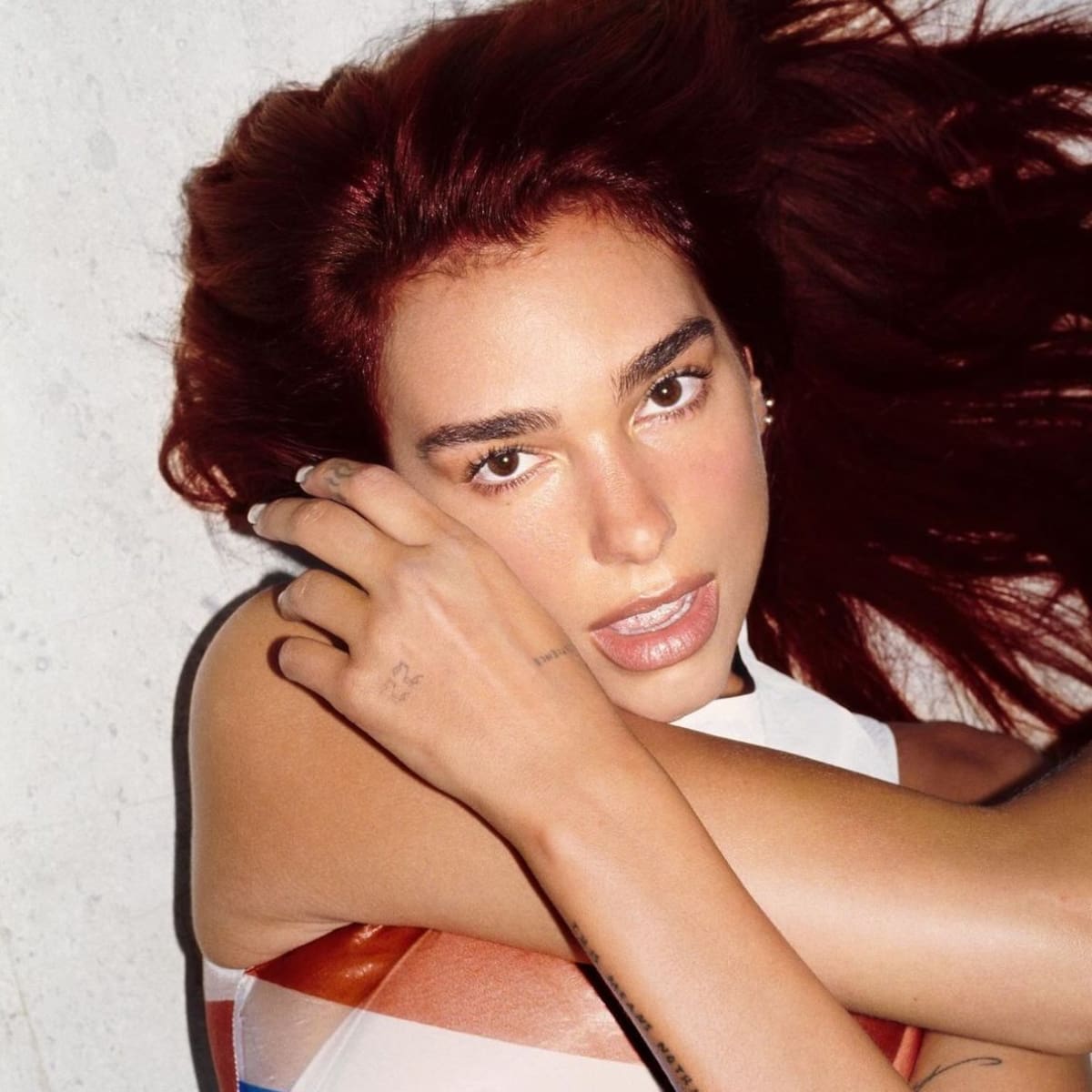 Houdini, the Man Behind Dua Lipa’s New Song: «Catch Me or I Go»