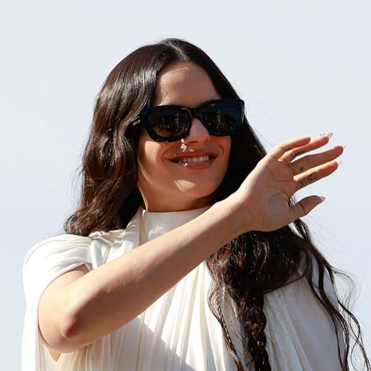 Who Is Loli Bahía, the Model Rosalía Spent Christmas with in Rio de Janeiro?